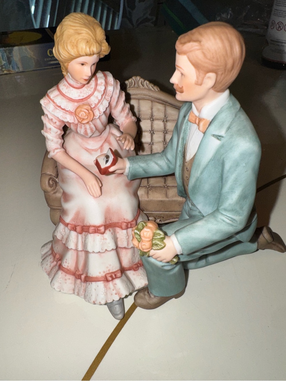 1984 Vintage Treasured Memories Enesco “The engagement”